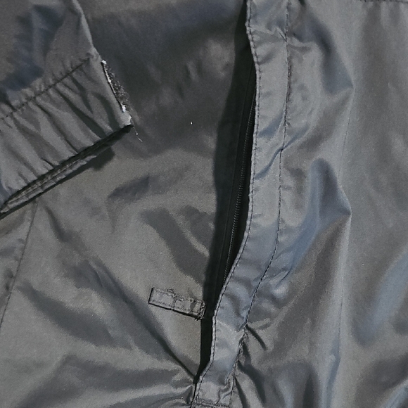 Columbia Womens Size MD Very Lightweight Jacket - Picture 4 of 12